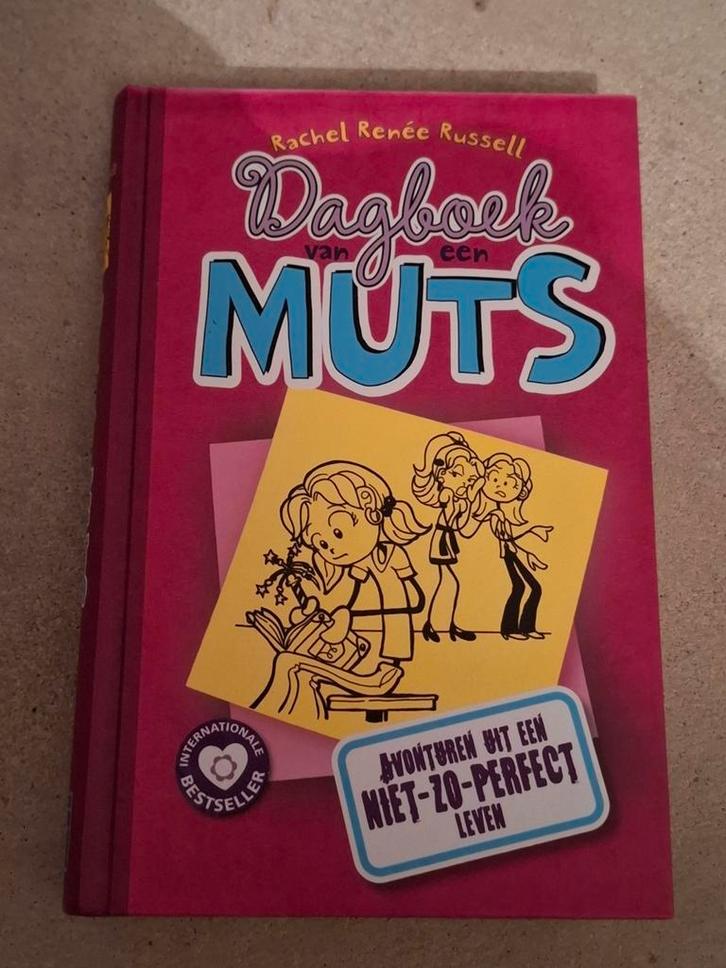 Avonturen uit een niet-zo-perfect leven, Boeken, Kinderboeken | Jeugd | 10 tot 12 jaar, Zo goed als nieuw, Ophalen of Verzenden
