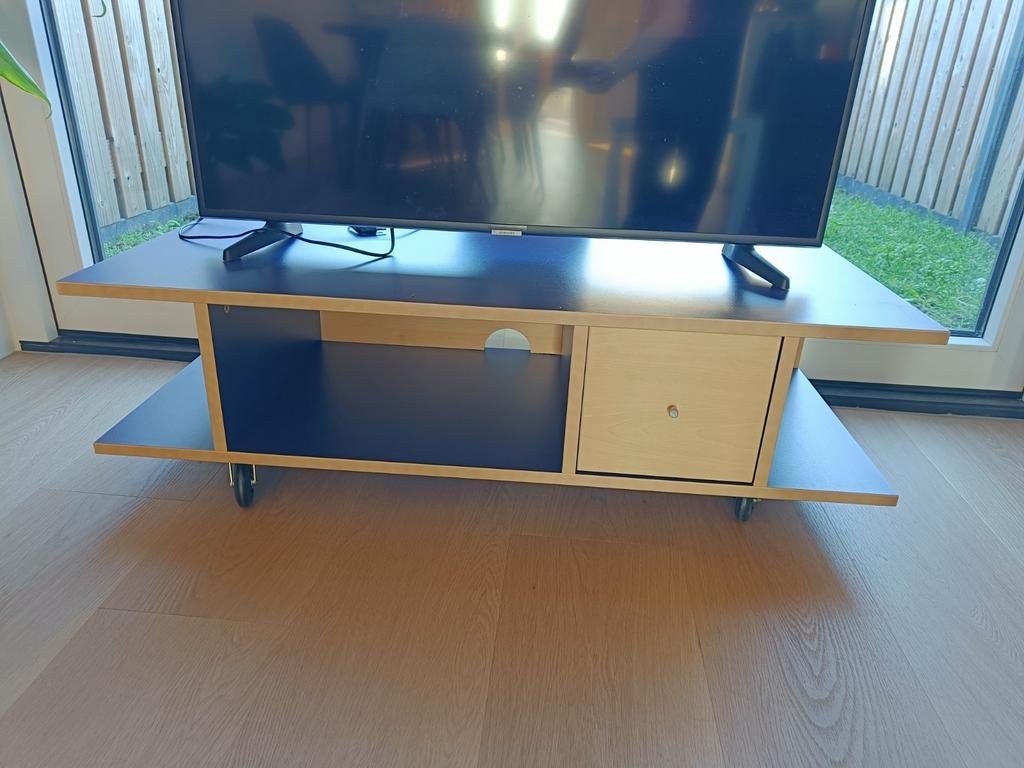 Blauw tv meubel, Ophalen of Verzenden, 25 tot 50 cm, 100 tot 150 cm, Minder dan 100 cm