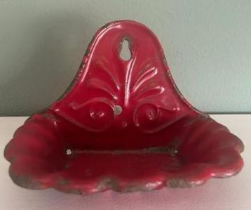 Geëmailleerd zeepbakje beschikbaar voor biedingen