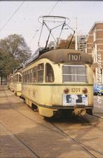 h1057: dia van HTM PCC 1209, Prins Mauritslaan, '80s, Ophalen of Verzenden, Gebruikt, Tram, Kaart of Prent