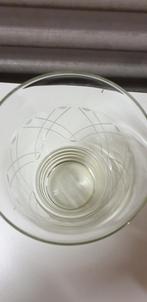 vaas van geslepen glas , bewerkt, Huis en Inrichting, Woonaccessoires | Vazen, Ophalen of Verzenden, 'T Olde Gre-j, Info@toldegrej.nl