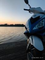 Peugeot speedfight 3, 4 takt, Fietsen en Brommers, Scooters | Peugeot, Ophalen, Maximaal 45 km/u, Zo goed als nieuw, Speedfight