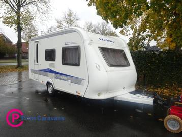 Hobby De luxe 440SF Vast Bed en Mover beschikbaar voor biedingen