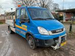 2011 Iveco Daily 40C18D/T Bedrijfswagen, Auto's, Bestelauto's, Gebruikt, Iveco, Overige brandstoffen, Bedrijf