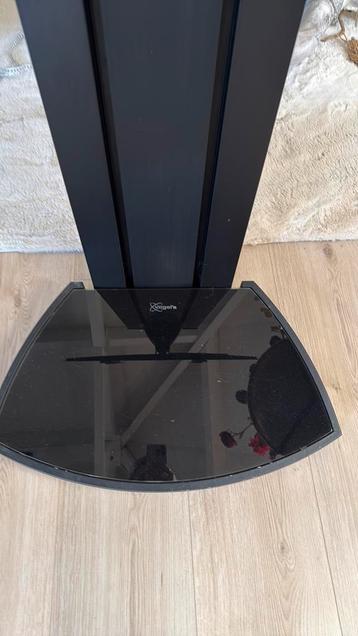 Staande tv houder van vögel tv beugel op standaard beschikbaar voor biedingen