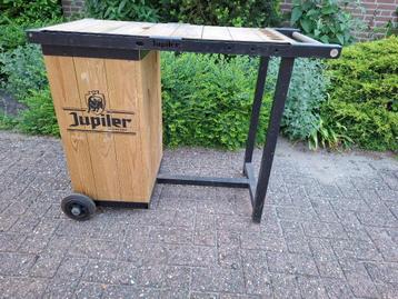 Jupiler bar/tafel beschikbaar voor biedingen