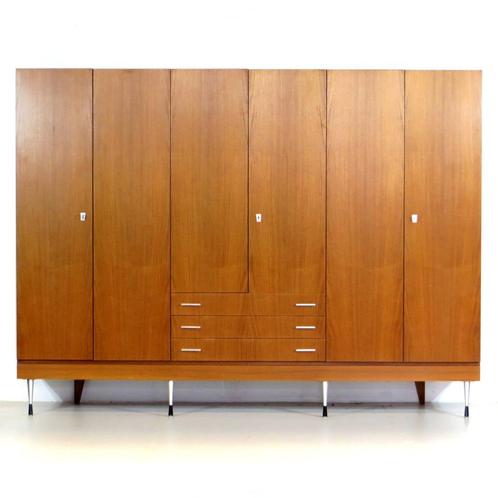 kledingkast, Huis en Inrichting, Kasten | Kledingkasten, Zo goed als nieuw, 150 tot 200 cm, 200 cm of meer, 50 tot 75 cm, Met lade(s)