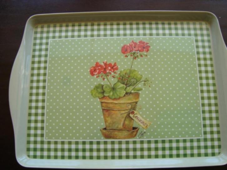 Dienblad Jet Geranium servies, Huis en Inrichting, Keuken | Servies, Nieuw, Overige typen, Overige stijlen, Overige materialen