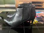 Ted Baker Heels, Kleding | Dames, Schoenen, Zwart, Lage of Enkellaarzen, Ophalen of Verzenden, Zo goed als nieuw