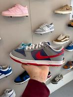 Nike Dunk Low Samba - Maat 40 - Nieuw!, Kleding | Dames, Schoenen, Nike, Nieuw, Ophalen of Verzenden, Sneakers of Gympen