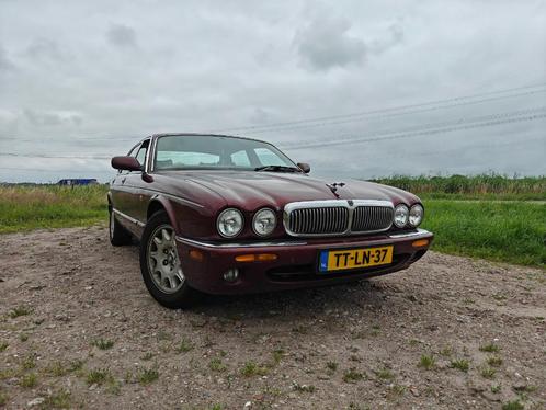 Jaguar Sovereign 4.0 V8 1998 - Projectauto / Carbagerun, Auto's, Jaguar, Particulier, Sovereign, Airconditioning, Centrale vergrendeling