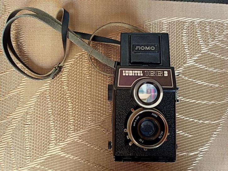 Camera Lomo Lubitel 166B 120 film 6x6 Cm beeld, Audio, Tv en Foto, Fotocamera's Analoog, Gebruikt, Compact, Ophalen