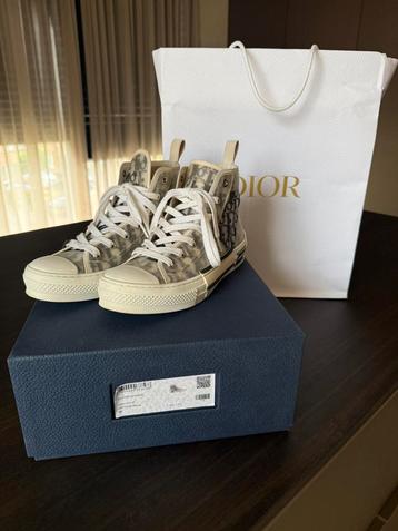 Dior B23 sneaker beschikbaar voor biedingen