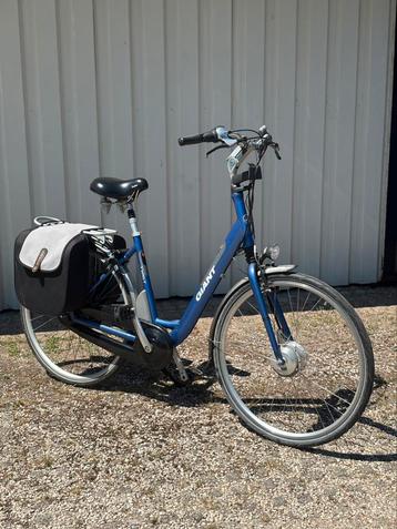 Gaint Twist 50cm 50km in zeer nette staat! beschikbaar voor biedingen
