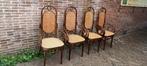4 identieke Thonet stoelen, Huis en Inrichting, Stoelen, Ophalen, Riet of Rotan, Gebruikt, Bruin