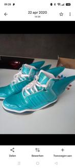 Adidas "Jeremy Scott", Kleding | Heren, Schoenen, Ophalen of Verzenden, Zo goed als nieuw, Blauw