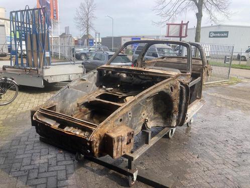 1969 Porsche 911E Targa - PROJECT! - matching nmbrs, Auto's, Oldtimers, Particulier, Porsche, Benzine, Handgeschakeld, Achterwielaandrijving
