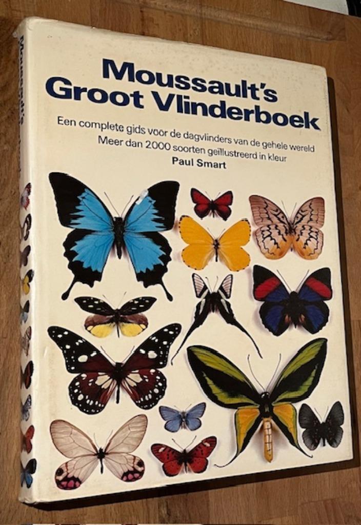 Paul Smart. Moussault 's Groot Vlinderboek. Moussault 1976, Boeken, Dieren en Huisdieren, Gelezen, Overige diersoorten, Ophalen of Verzenden