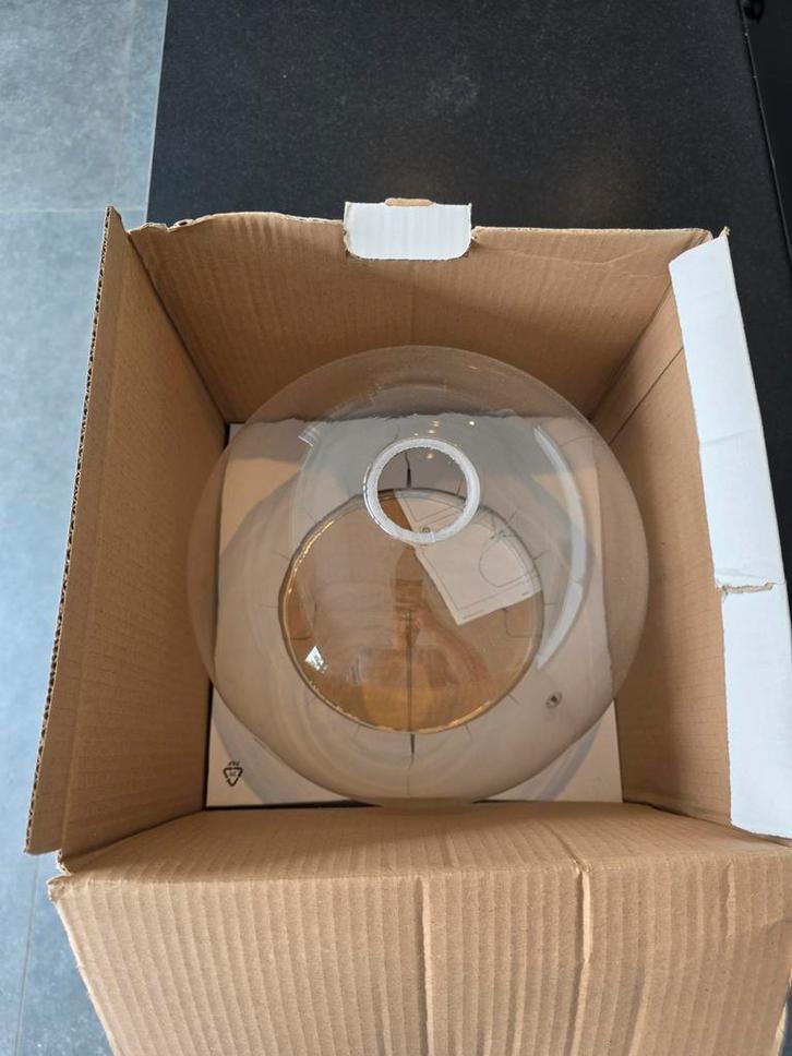 IKEA JAKOBSBYN Hanglamp - Nieuw in doos, Huis en Inrichting, Lampen | Hanglampen, Nieuw, Minder dan 50 cm, Glas, Ophalen