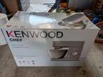 Kenwood chef keukenmixer met alle toebehoren, 4 liter of meer, Ophalen, Gebruikt, 3 snelheden of meer