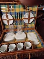 Vintage Picknickmand Compleet, Ophalen, Zo goed als nieuw