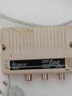 Deltae Kabel TV Signaal Versterker - VHF-UHF-FM, Ophalen of Verzenden, Gebruikt, Tv-kabel