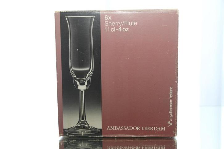 Ambasador Leerdam flutes 19cm, Antiek en Kunst, Antiek | Glas en Kristal, Ophalen