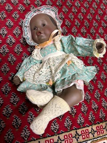 Porseleinen pop baby nieuwstaat vintage beschikbaar voor biedingen