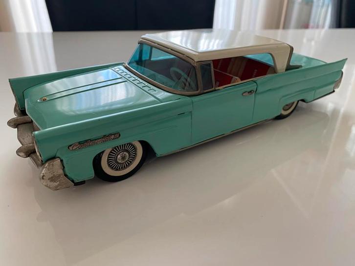 Blikken Lincoln Continental MKIII Bandai., Antiek en Kunst, Antiek | Speelgoed, Ophalen of Verzenden
