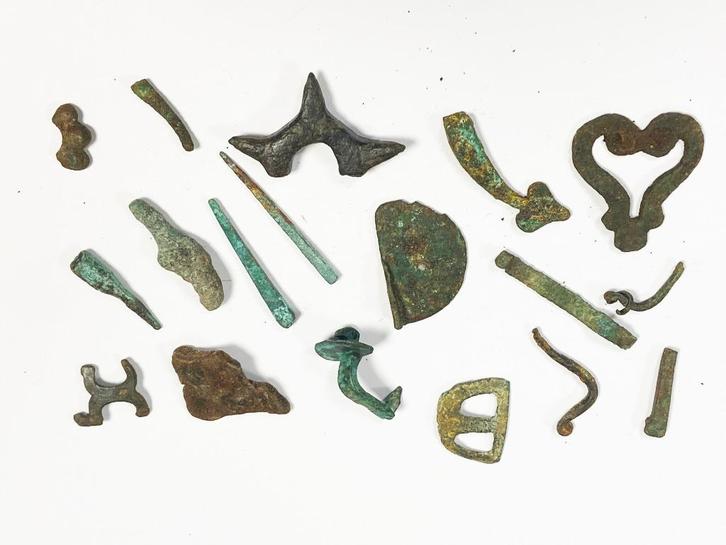 Romeinse artefacten 2, Antiek en Kunst, Antiek | Koper en Brons, Brons, Ophalen of Verzenden