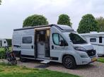 Buscamper McLouis Menfys 4 Prestige in nieuwstaat 6.40 mtr., Caravans en Kamperen, Campers, Ringverwarming, Fiat, Tot en met 2