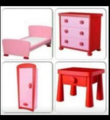 IKEA, roze met rood slaapkamermeubel beschikbaar voor biedingen