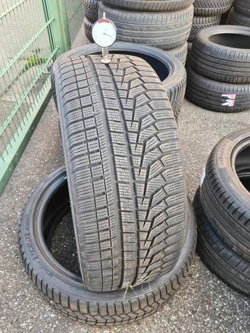 2 x 245/40/21 Hankook Winterbanden 7mm 180,- incl montage ! beschikbaar voor biedingen
