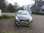 🚗 Peugeot 208 Automaat | Slechts 72.826 km | Nieuwe APK tot, Stof, 40 €/maand, Zwart, 1199 cc