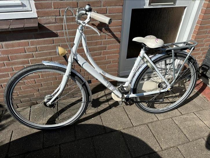 Batavus dames fiets 28 inch, Fietsen en Brommers, Fietsen | Dames | Damesfietsen, Zo goed als nieuw, Batavus, Versnellingen, 50 tot 53 cm