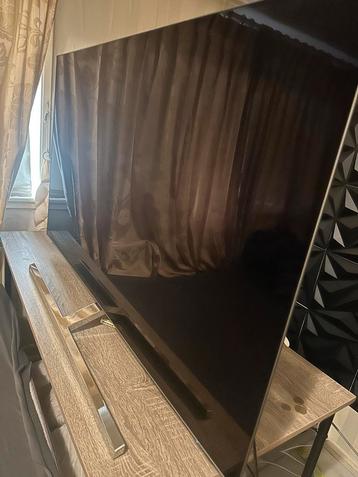 Phillips oled 48 inch 120hz beschikbaar voor biedingen