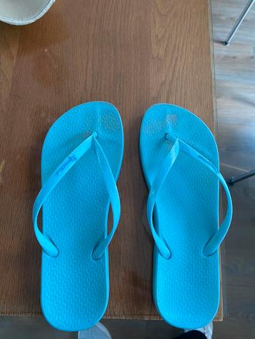Ipanema slippers beschikbaar voor biedingen