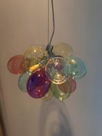 Gekleurde hanglamp, Huis en Inrichting, Lampen | Hanglampen, Ophalen of Verzenden, Zo goed als nieuw, Glas, Minder dan 50 cm