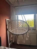 Hangstoel "Knoet" Beige - Relax in Stijl!, Huis en Inrichting, Stoelen, Overige kleuren, Ophalen of Verzenden, Zo goed als nieuw