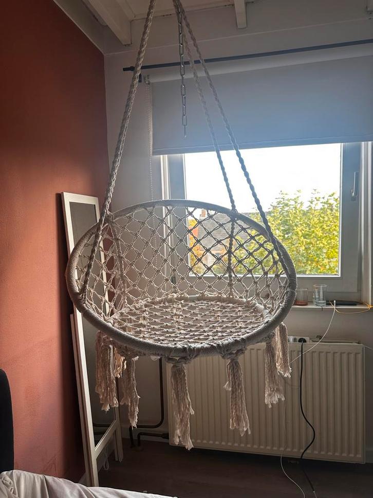 Hangstoel "Knoet" Beige - Relax in Stijl!, Huis en Inrichting, Stoelen, Zo goed als nieuw, Eén, Stof, Overige kleuren, Ophalen of Verzenden