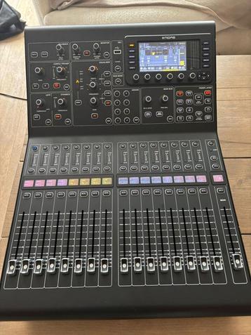 MIDAS M32r MENGPANEEL INCL. Nieuwe kist. beschikbaar voor biedingen