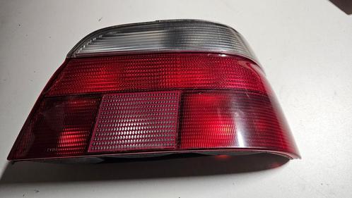 Achterlicht wit / rood rechts BMW 5 serie E39 sedan 63212496, Auto-onderdelen, Verlichting, Gebruikt, Ophalen of Verzenden