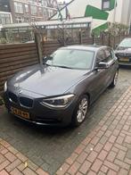 BMW 1-Serie 116I HIGH EXECUTIVE 2013 (bijna alle opties), 1-Serie, 65 €/maand, Zwart, 4 cilinders