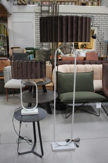 Vloerlamp + tafellamp JAMIRI + velvet lampenkap ovaal DISLI beschikbaar voor biedingen