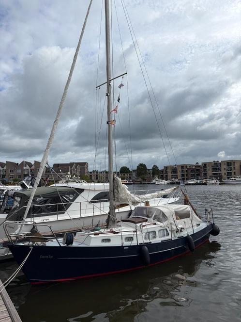 Nienke (0), kajuitzeiljacht, zelflozende kuip, achterkajuit, Watersport en Boten, Kajuitzeilboten en Zeiljachten, Gebruikt, Tourjacht of Cruiser