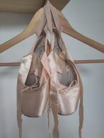 Spitzen Bloch, Ophalen, Zo goed als nieuw, Sneakers of Gympen