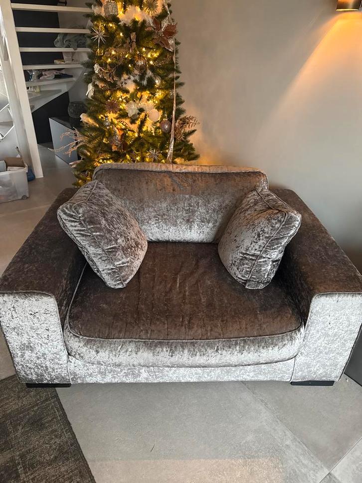 Luxe Fauteuil met Zachte Bekleding, Huis en Inrichting, Fauteuils, Zo goed als nieuw, Stof, 125 cm of meer, 100 tot 125 cm, Ophalen