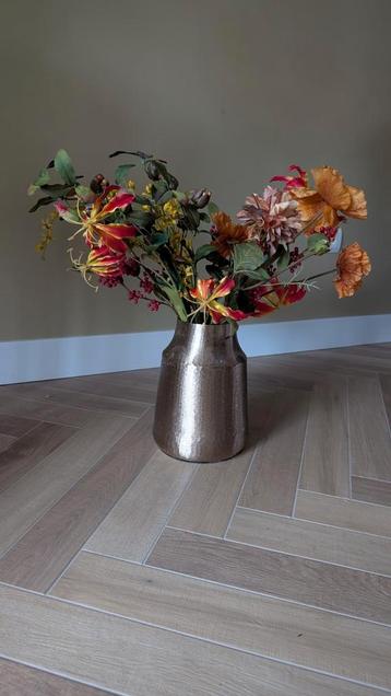 Zijde Kunstbloemen 4 boeketen  beschikbaar voor biedingen