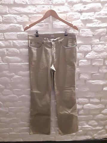 Broek jonny Q maat 42 beschikbaar voor biedingen