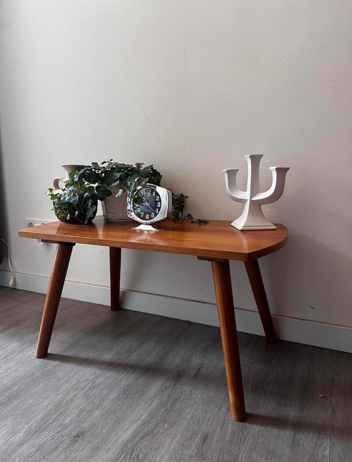 Mid Century bijzettafeltje, Antiek en Kunst, Antiek | Meubels | Tafels, Ophalen of Verzenden